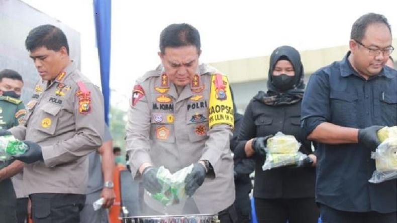 Polda Riau Musnahkan Sabu 91 Kg dan Ganja 25 Kg, Narkoba dari Jaringan Internasional