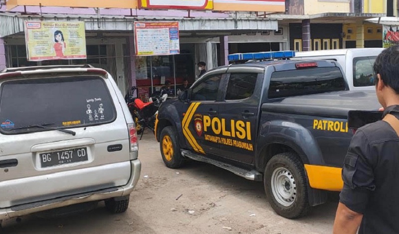 Perampok Bersenpi Ancam dan Sekap Karyawan Minimarket, Bawa Uang Rp103 Juta dan Rokok