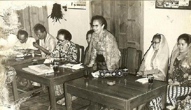 Hari Ibu, Anies Ungkap Kisah Heroik sang Nenek : Bikin Gentar Belanda, Tidur Berjejer di Atas Rel Kereta