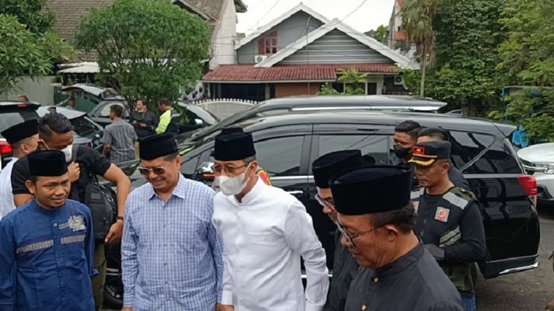Pj Gubernur DKI Melayat ke Rumah Duka Budayawan Ridwan Saidi