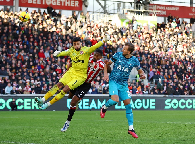 Hasil Liga Inggris: Drama 4 Gol, Harry Kane Cs Gagal Bawa Tottenham Tekuk Brentford