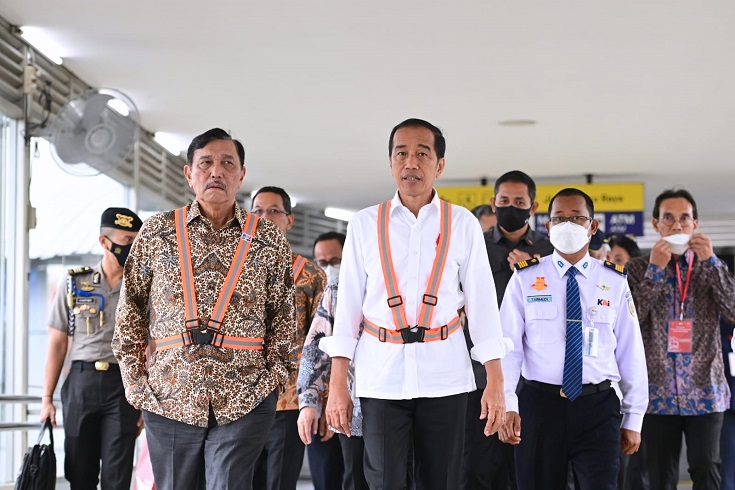 Salah Satu Stasiun Tersibuk di RI, Jokowi Sebut Manggarai Penting untuk Dikembangkan
