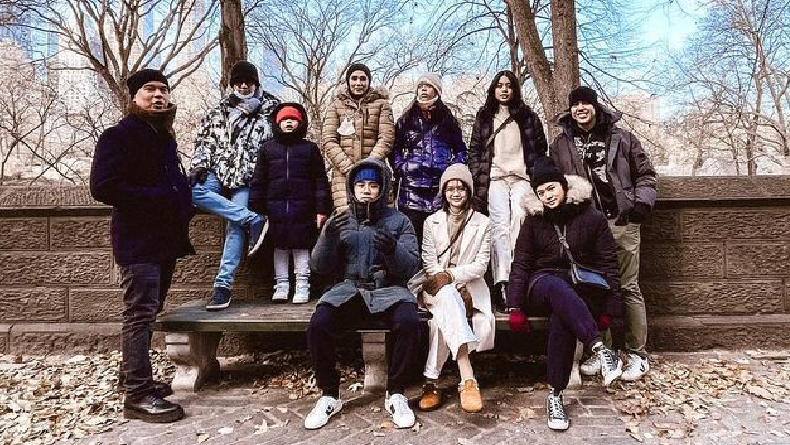 Deretan Artis yang Pilih Liburan Akhir Tahun ke Luar Negeri, Nomor 6 Sambil Berdakwah