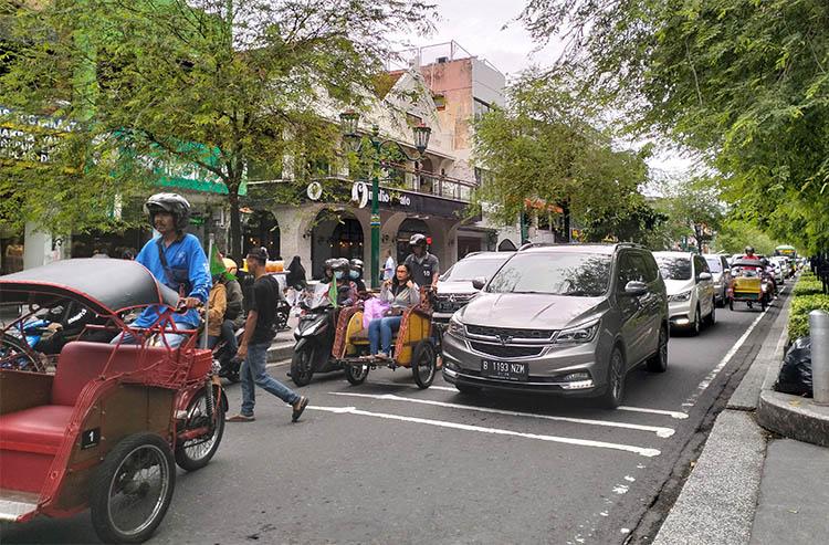 Hindari Kemacetan di Malioboro, Dishub Sarankan Wisatawan Gunakan Transportasi Umum