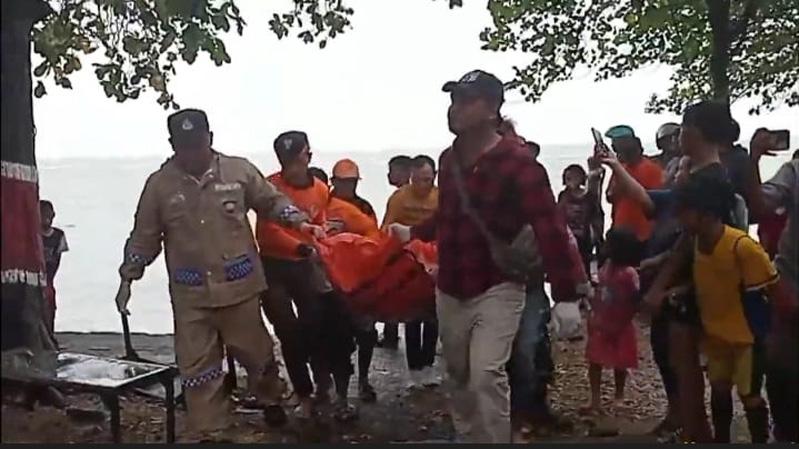  Jepara Gempar, Mayat Pria Membusuk Ditemukan Mengapung di Pantai Kartini