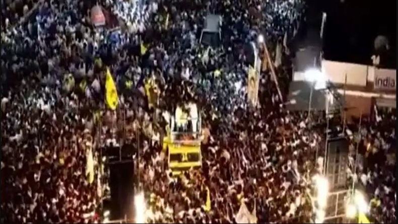 Roadshow Partai Berujung Petaka, 7 Orang Tewas Terinjak-injak