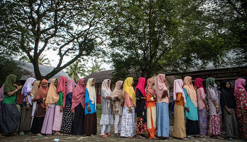 190 Pengungsi Rohingya di Aceh Akhirnya Direlokasi dari Tempat Penampungan ke Riau