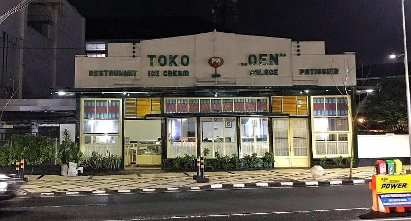 Mengenal Restoran Tertua di Indonesia yang Legendaris, Pernah Cicipi Menunya? 