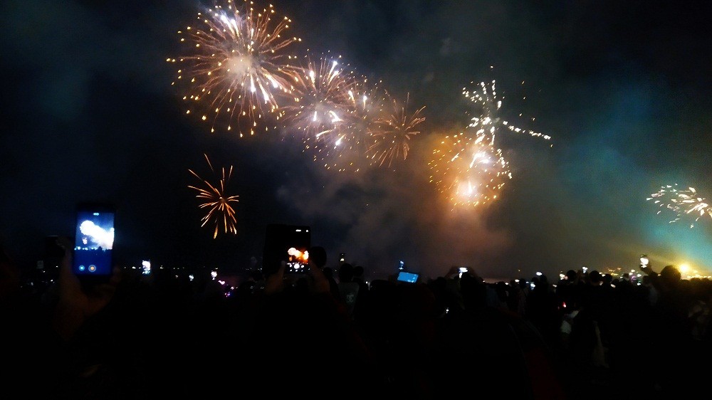Langit Ancol Bertabur Kembang Api saat Malam Tahun Baru 2023