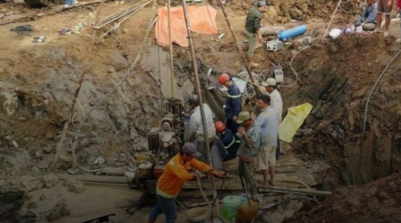 Bocah 10 Tahun Terjebak 2 Hari di Lubang Pilar Beton Proyek Jembatan Sedalam 35 Meter