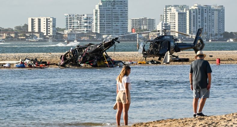 2 Helikopter Tabrakan di Udara Dekat Sea World Australia, 4 Orang Tewas 3 Luka