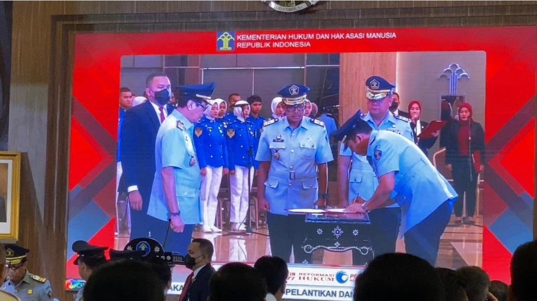 Menkumham Yasonna Resmi Lantik Silmy Karim Jadi Dirjen Imigrasi