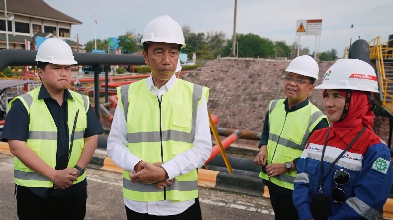 Ditanya Lagi soal Reshuffle, Jokowi: Besok, Bisa Jumat, Bisa Senin, Bisa Selasa