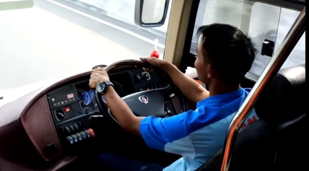Deretan Sopir PO Bus Berusia 20 Tahunan, Ada Trayeknya Terpanjang hingga 3.000 Km