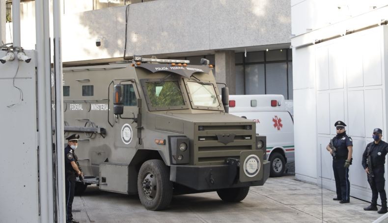 Pemimpin Kartel Narkoba Meksiko Ovidio Guzman Ditangkap, Kerusuhan Pecah Bandara Ditutup