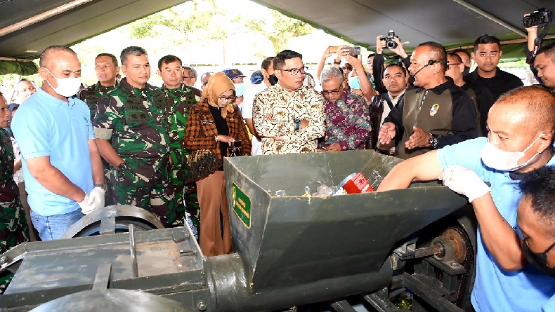 Gubernur Jabar Apresiasi Mesin Pengolah Sampah Inovasi Pangdam Siliwangi