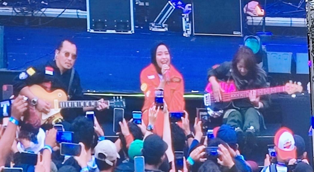 Grup Band Legendaris Tampil di Konser Amal Korban Kanjuruhan, Tantri Kotak: Kami Merasakan Kesedihan