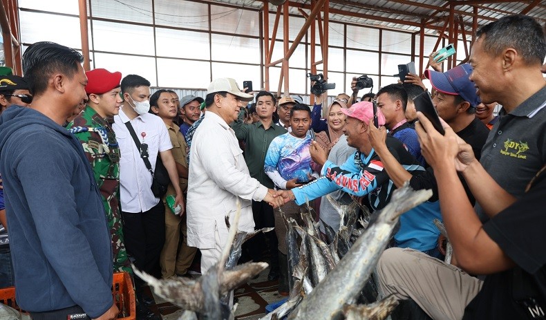 Prabowo Utus Kader Gerindra Beri Bantuan Masyarakat Terdampak Banjir Jateng