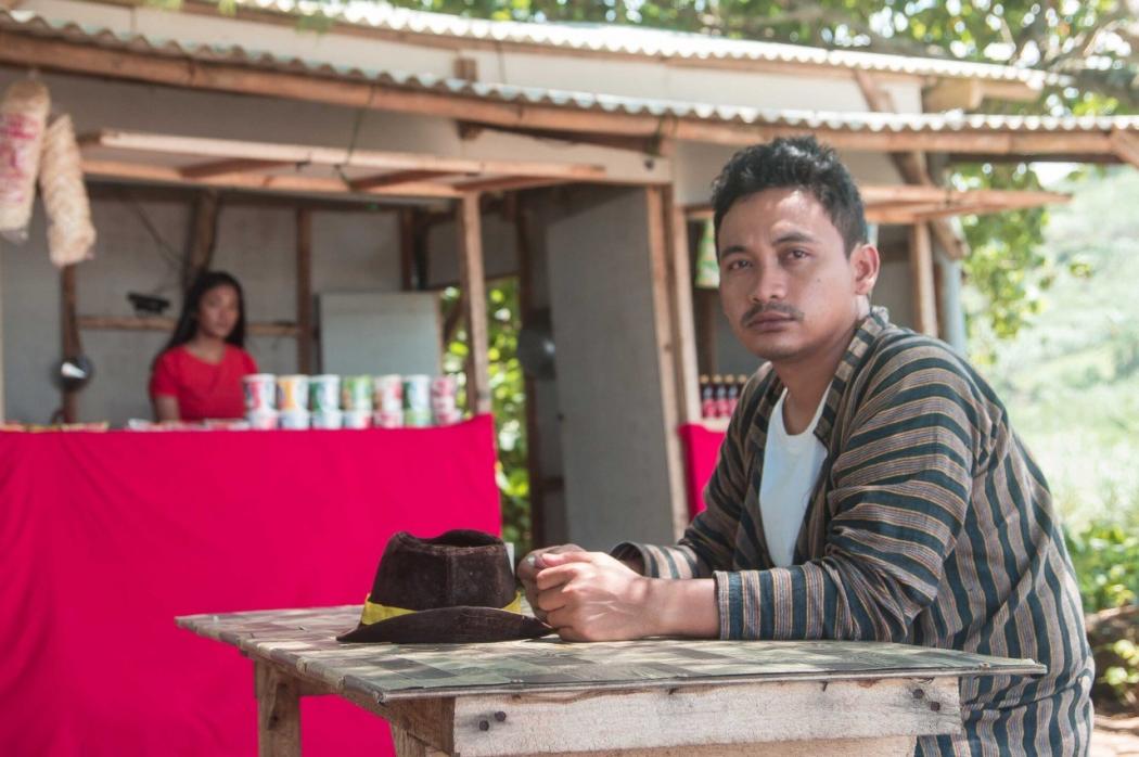 Tragedi Memilukan Terjadi di Warung Pecel dalam Piknik Pesona: Pecel Kronikel