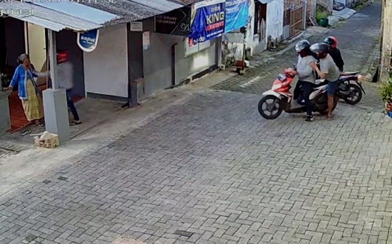 Viral Nenek 104 Tahun di Malang Dijambret, Pelaku Pura-Pura Tanya Alamat 