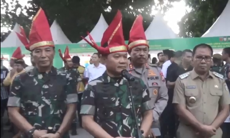 Kunker ke Makassar, KSAD Pastikan TNI Hadir di Tengah Masyarakat dan Minta Jajarannya Jaga Netralitas