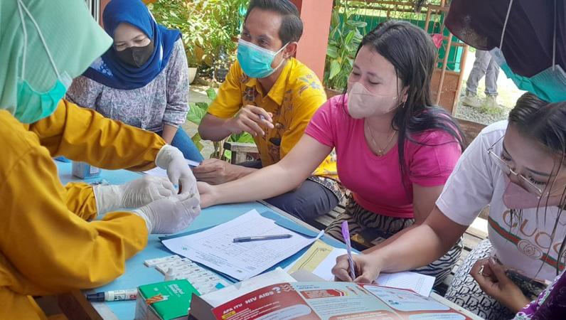 Cegah HIV, Puluhan Pemandu Karaoke Cumpleng Indah Blora Diperiksa Dinkes