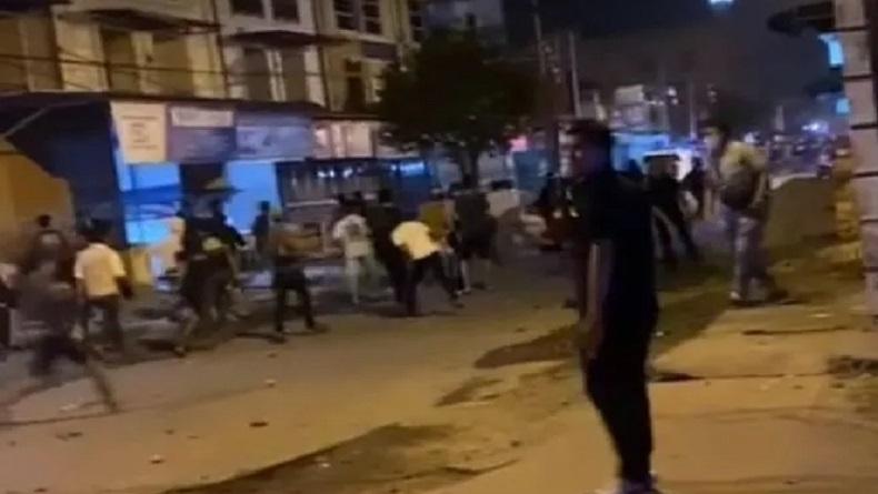 2 Ormas Bentrok di Deliserdang, Saling Lempar Batu sampai Warga Ketakutan
