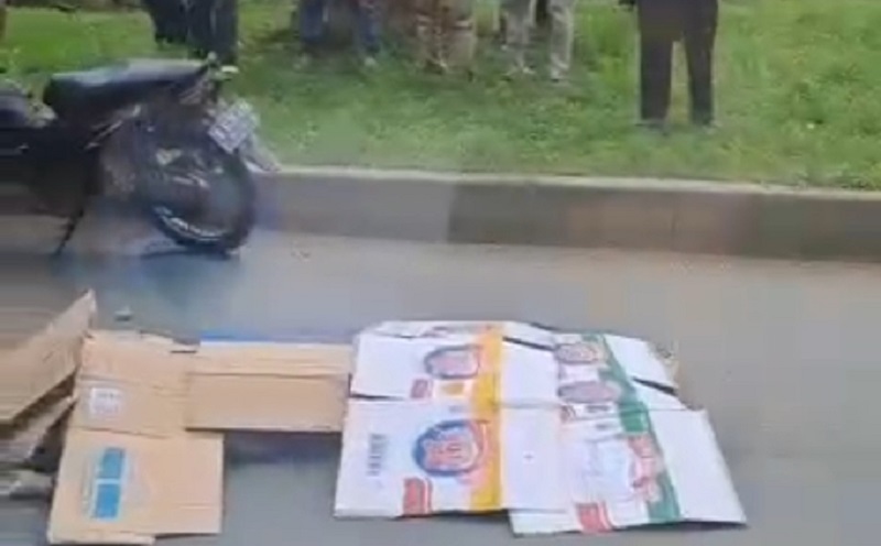 Emak-Emak Pemotor Tewas Terlindas Truk Kontainer di Cikarang Bekasi