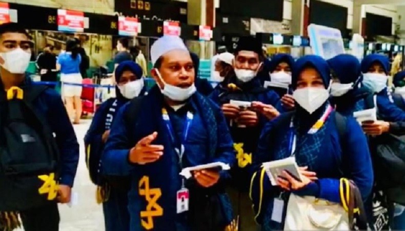 Telantar di Bogor, 12 Jemaah Umrah Asal Aceh Dibantu Polisi Berangkat ke Arab Saudi