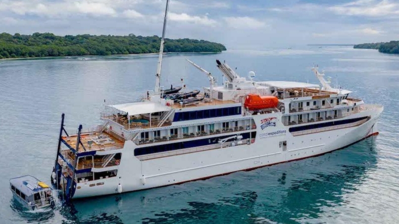 Perdana di 2023, Kapal Pesiar MV Coral Geographer Bersandar di Sabang Aceh