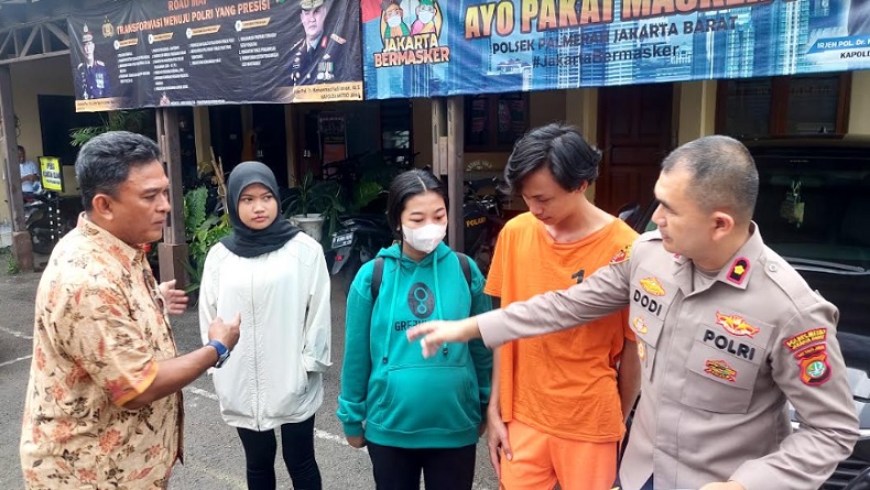 Baru Kena PHK dan Tak Punya Uang Lagi, Pria Nekat Jambret HP di Palmerah