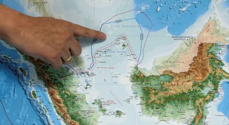 TNI AL Kirim Kapal Perang ke Natuna Pantau Kapal Penjaga Pantai China