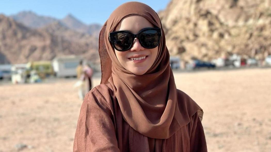 Lesti Kejora Unggah Video Umroh ke Makkah, Ternyata Ini Doa yang Dipanjatkan