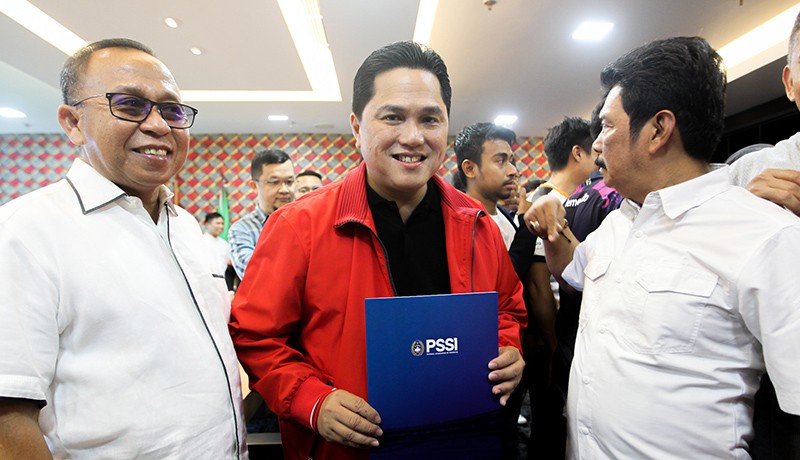 Erick Thohir Nyalon Ketum PSSI, Sudah Dapat Izin Jokowi