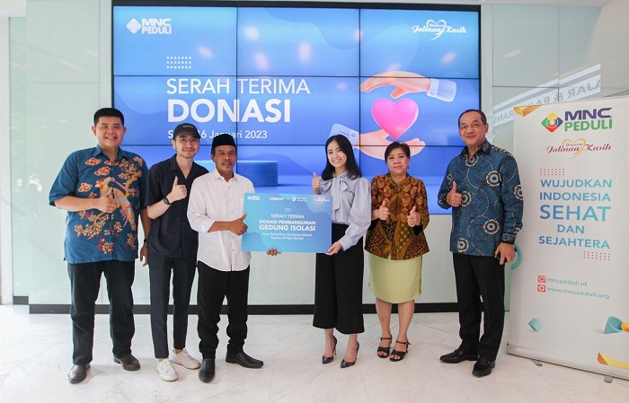 MNC Peduli Gandeng Vision+ dan Komunitas Menjadi Manusia Salurkan Bantuan untuk Panti Rehabilitasi Mental di Bekasi