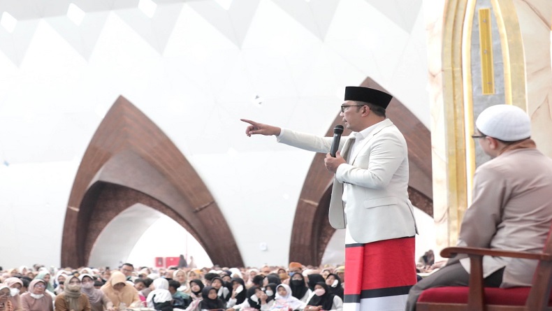 Masjid Al Jabbar Dibangun untuk Ibadah, Ridwan Kamil Larang Warga Buat Konten 