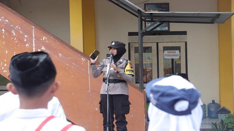 Program Police Go To School di Sukoharjo, Edukasi Siswa SMP Dilarang Kendarai Motor