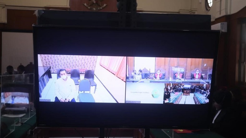 Sidang Bergulir, Dakwaan 5 Terdakwa Tragedi Kanjuruhan Dibacakan Bergantian