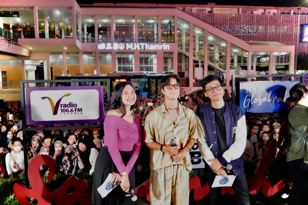 Ratusan Musisi Mendukung V Radio dan Global Radio Konsisten Gelar Musikustik di Anjungan Sarinah