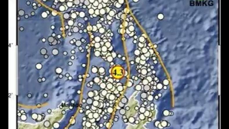 Melonguane Diguncang 2 Kali Gempa Bumi Susulan Berkekuatan di Bawah M5,0