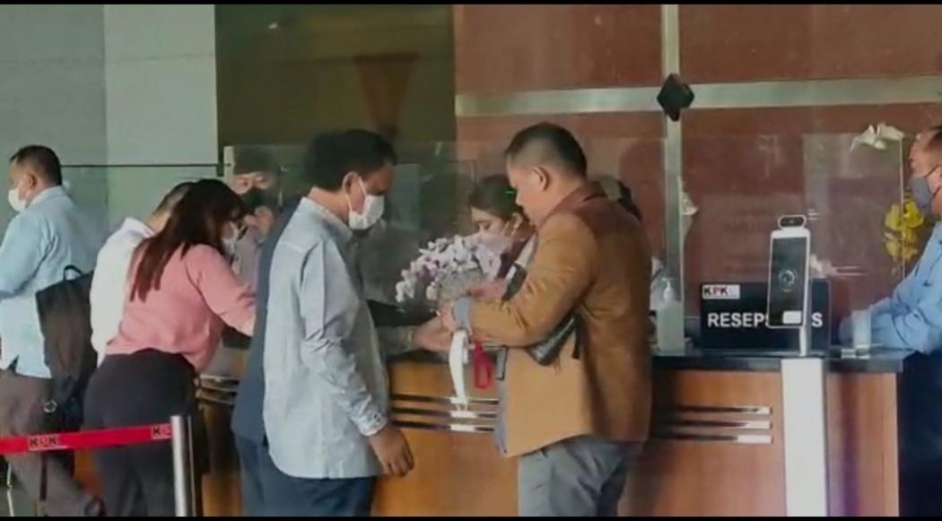 Hercules Sambangi KPK untuk Diperiksa terkait Kasus Suap Hakim MA