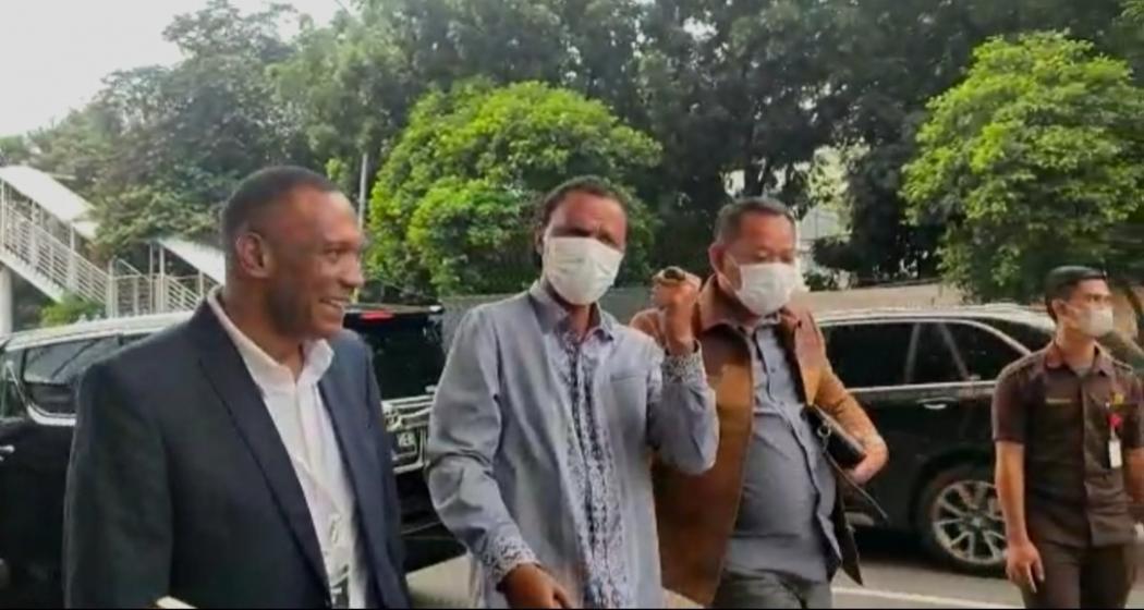 Hercules Ancam Wartawan saat Liput Kedatanganya di KPK: Mau Dihajar? 