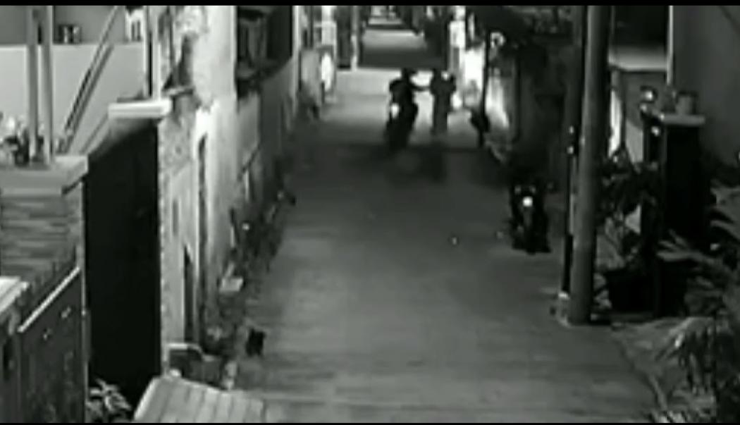 Miris, Ibu Gendong Bayi Jadi Sasaran Begal Payudara di Koja