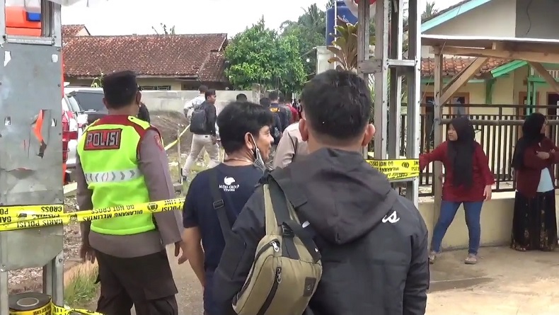 4 Korban Serial Killer di Cianjur Dikubur dalam 3 Lubang, Polisi: Dicor kemudian Dipasang Tegel