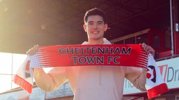 Pelatih Cheltenham Town Senang Timnya Diperkuat Elkan Baggott, Sebut Kelebihan Bek Indonesia