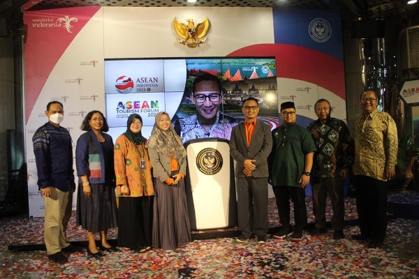 Kemenparekraf Luncurkan Saham D'MAMAM 