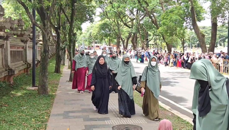 13.820 Orang Padati TMII saat Libur Tahun Baru Imlek 