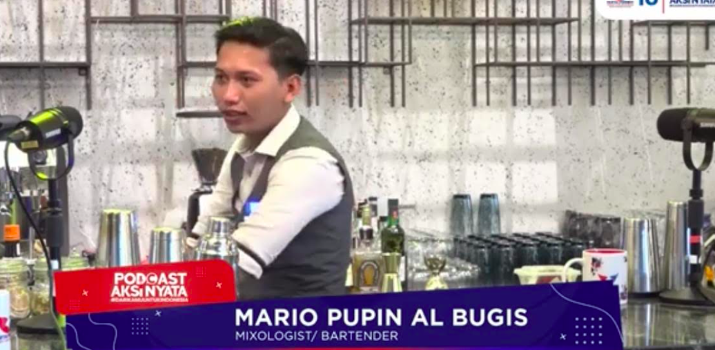 Tidak Sama, Ternyata Ini Perbedaan Bartender dengan Mixologist