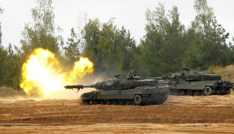 18 Tank Leopard 2 dan Puluhan Kendaraan Tempur Jerman Tiba di Ukraina