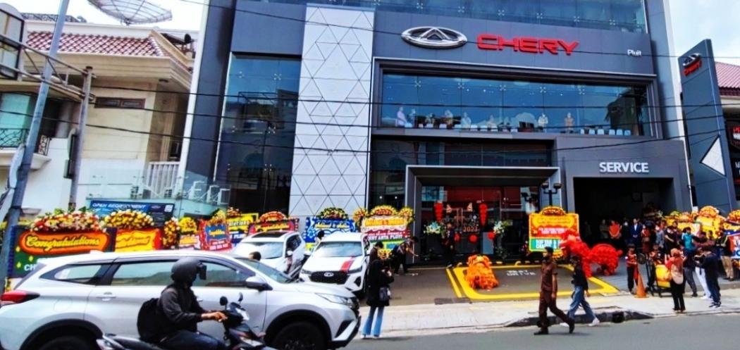 Kembangkan Jaringan Pertama di Pluit, Chery Targetkan 50 Dealer di Seluruh Indonesia